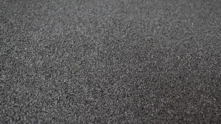 Selbstklebende Bitumen-Dachbahn